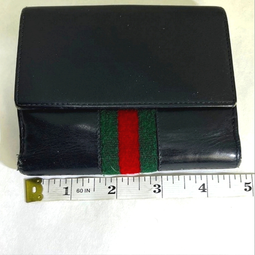 Gucci ®️ Ladies' Sherry Line Trifold Leather Wallet Pre-owned - Picture 2 of 13